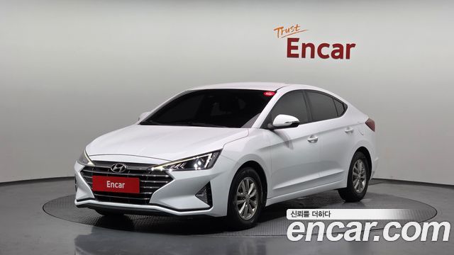 Hyundai Avante — exterior