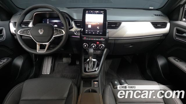 Renault Korea Arkana — interior