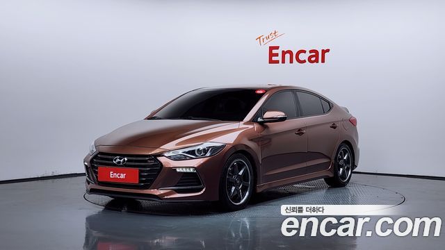 Hyundai Avante — exterior