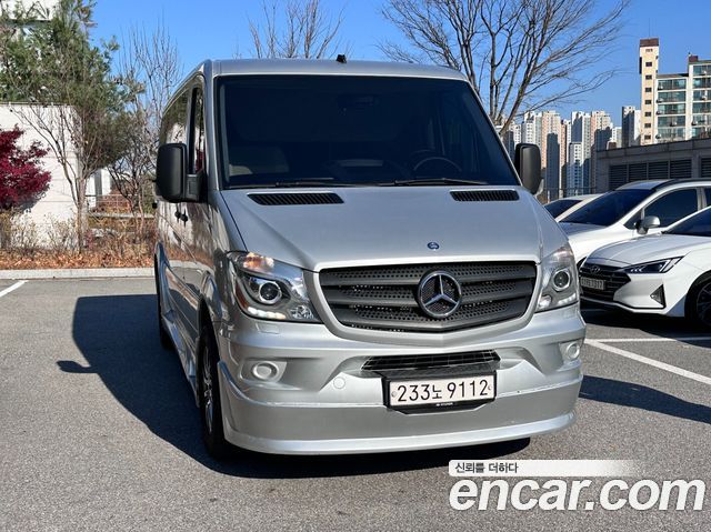 Mercedes-Benz Sprinter — exterior