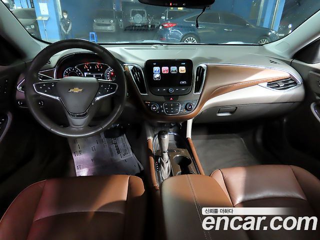 Chevrolet Korea Malibu — interior