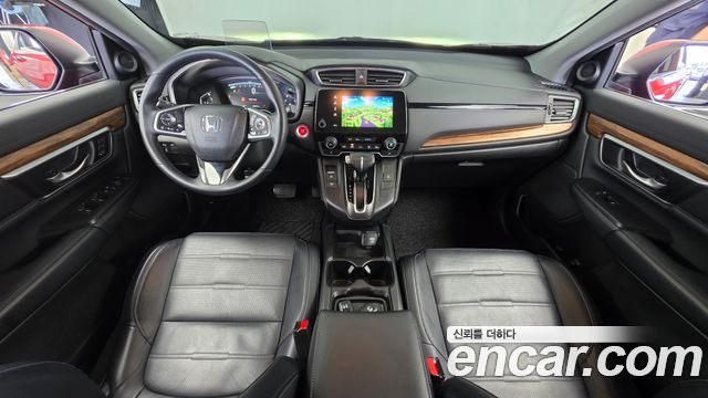 Honda CR-V — interior