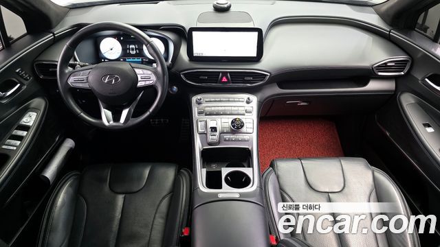 Hyundai Santa Fe — interior