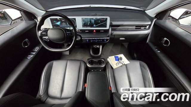 Hyundai IONIQ 5 — interior