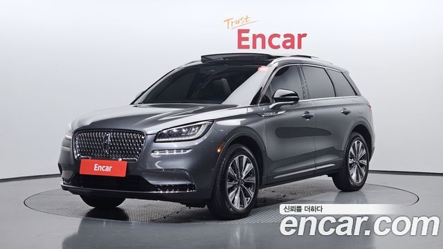 Lincoln Corsair — exterior