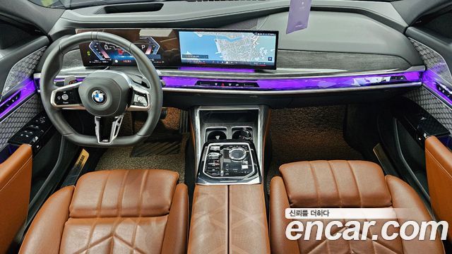 BMW 7 Series — interior