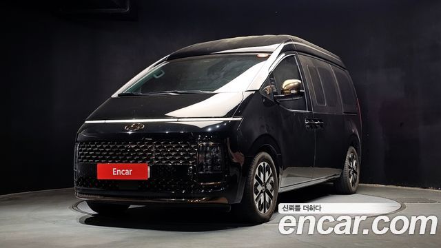 Hyundai Staria