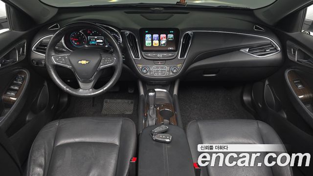 Chevrolet Korea Malibu — interior