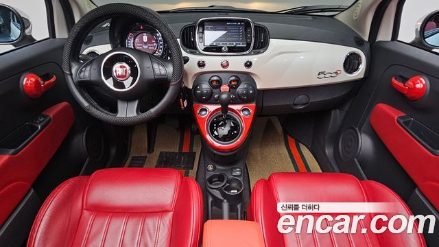 Fiat 500 — interior