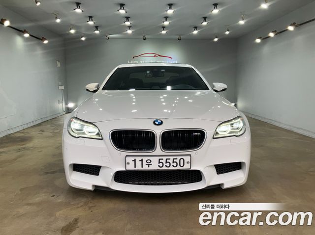 BMW M5 — exterior