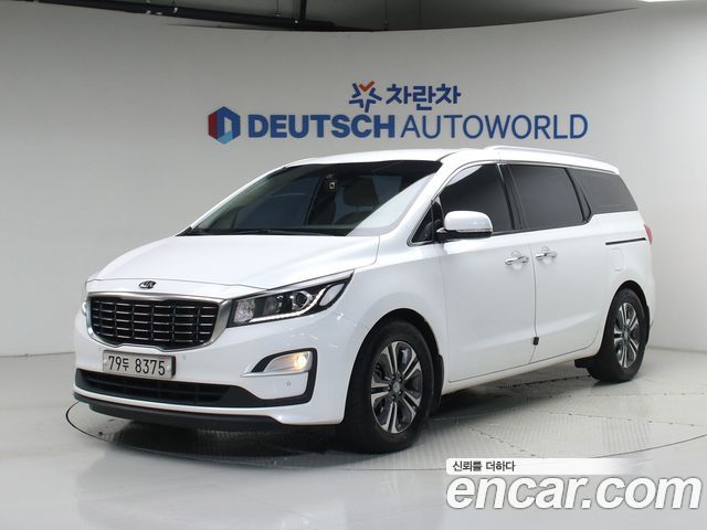 Kia Carnival — exterior