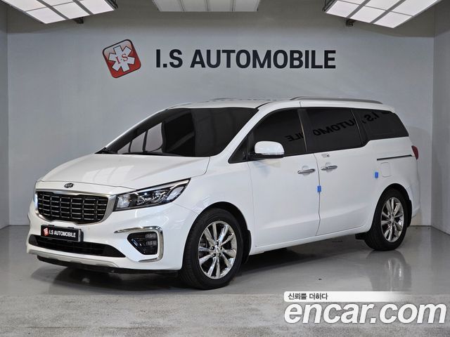 Kia Carnival — exterior