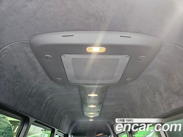 Mercedes-Benz Sprinter — interior