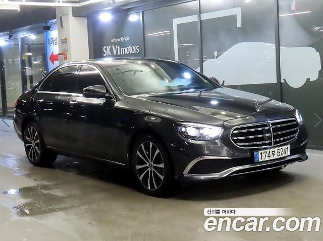 Mercedes-Benz E-Class — exterior