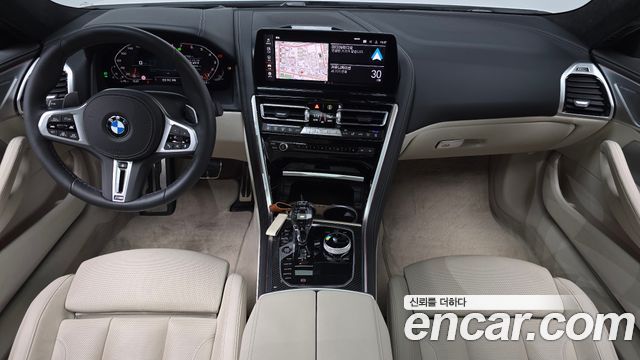 BMW 8 Series — interior