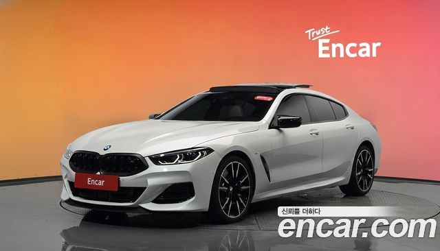 BMW 8 Series — exterior