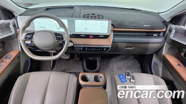 Hyundai IONIQ 5 — interior