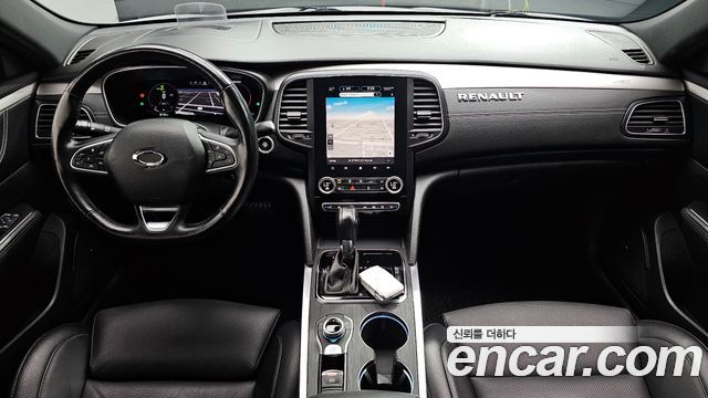 Renault Korea SM6 — interior