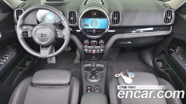 MINI Countryman — interior