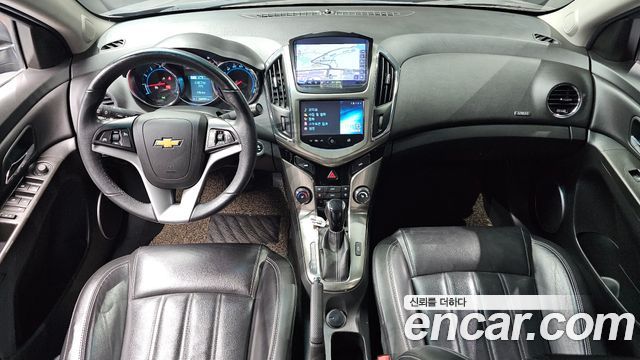 Chevrolet Korea Cruze — interior