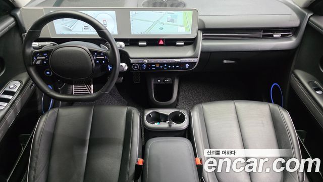 Hyundai IONIQ 5 — interior