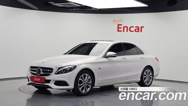 Mercedes-Benz C-Class — exterior