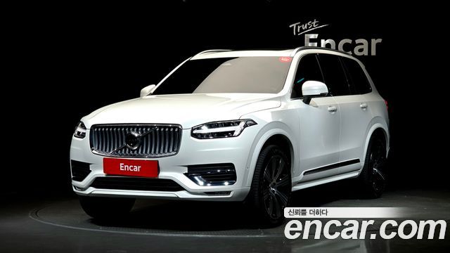 Volvo XC90 — exterior
