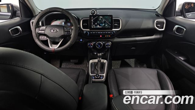 Hyundai Venue — interior