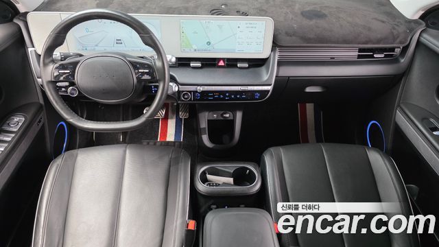 Hyundai IONIQ 5 — interior