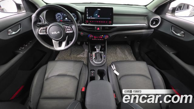 Kia K3 — interior