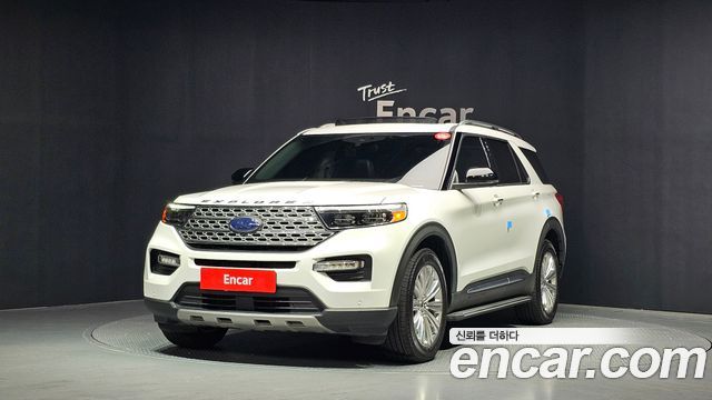 Ford Explorer — exterior