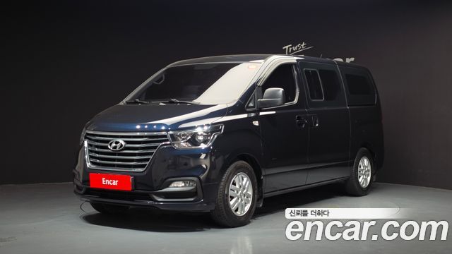 Hyundai Starex — exterior