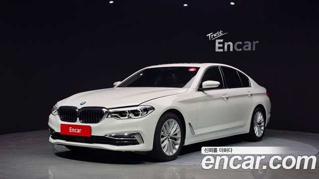 BMW 5 Series — exterior