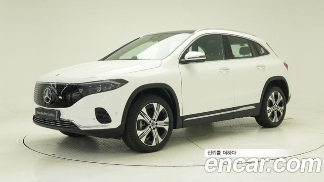 Mercedes-Benz EQA — exterior