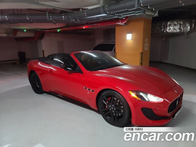 Maserati GranCabrio — exterior