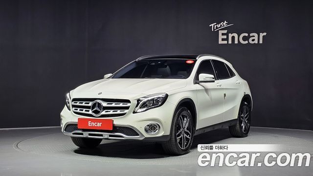 Mercedes-Benz GLA-Class — exterior