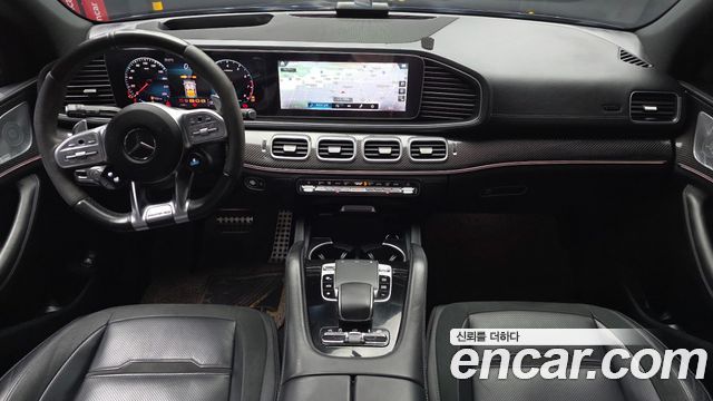 Mercedes-Benz GLE-Class — interior