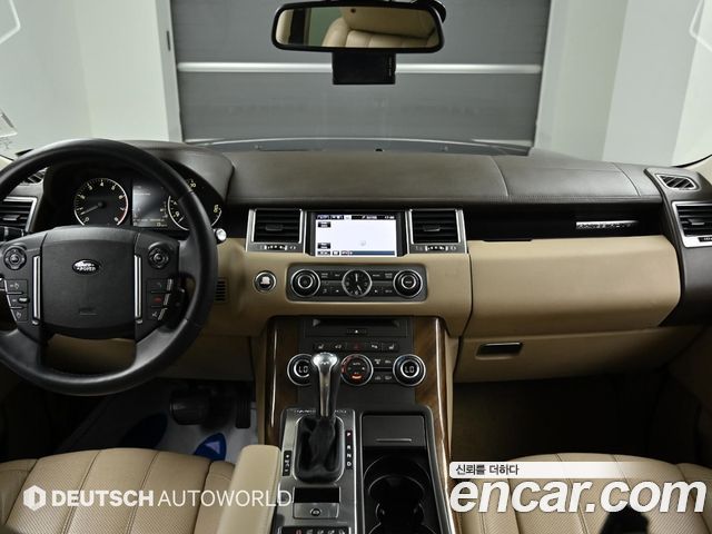 Land Rover Range Rover Sport — interior