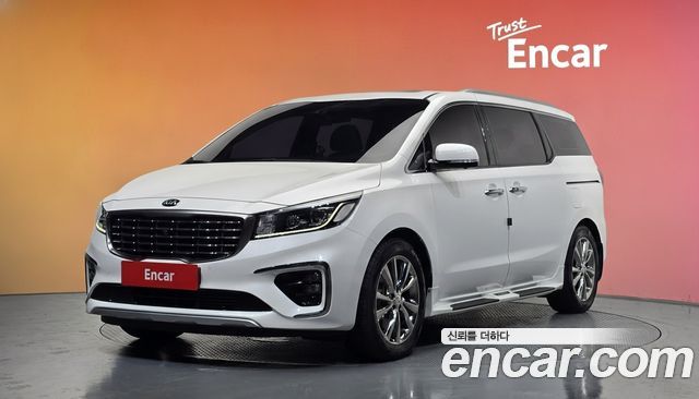 Kia Carnival — exterior