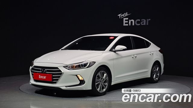 Hyundai Avante — exterior