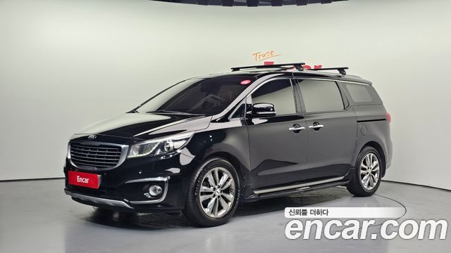 Kia Carnival — exterior