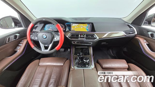 BMW X5 — interior