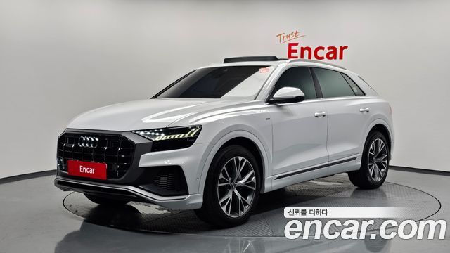 Audi Q8 — exterior