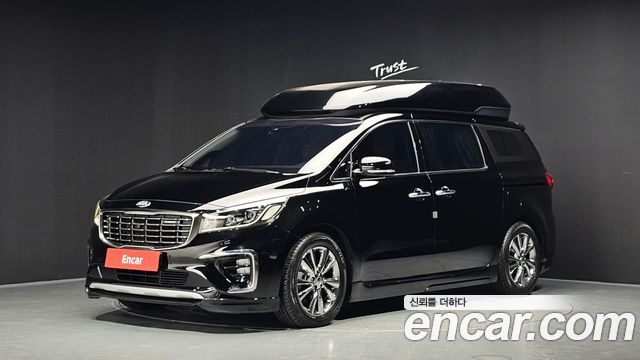 Kia Carnival — exterior