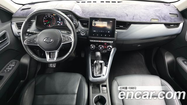 Renault Korea XM3 — interior