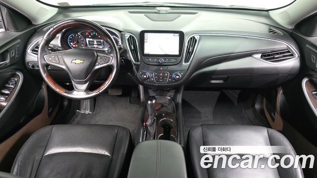 Chevrolet Korea Malibu — interior