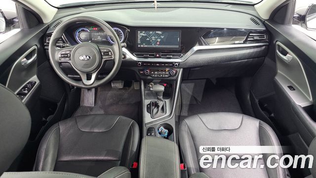 Kia Niro — interior