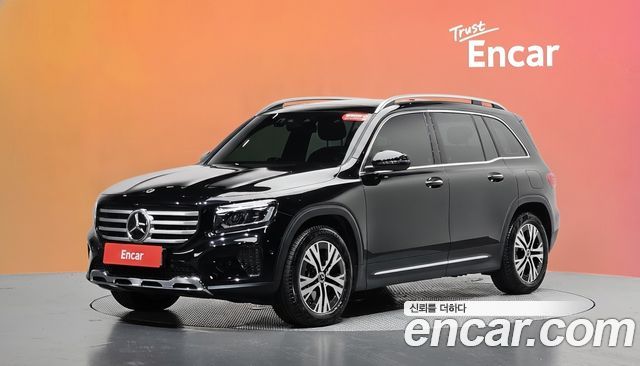 Mercedes-Benz GLB-Class — exterior
