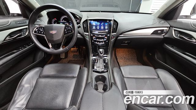 Cadillac ATS — interior