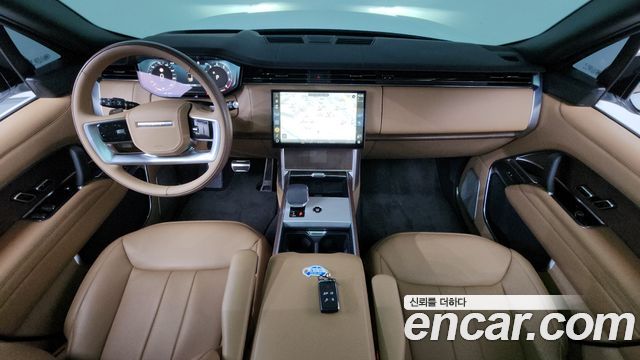 Land Rover Range Rover — interior